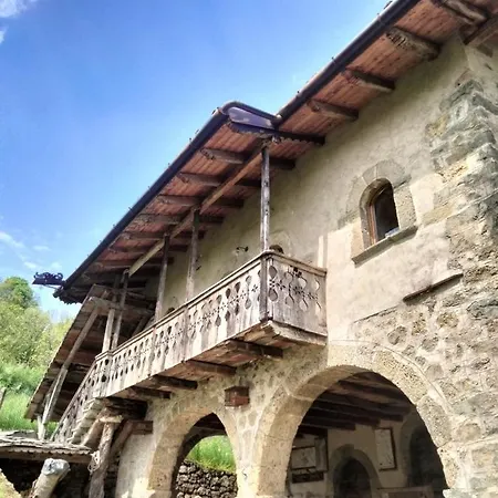 Dossena Dimora Storica Al Lac Conte Tomaselli Lodge Madonna della Costa