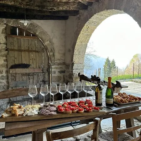 Lodge Dossena Dimora Storica Al Conte Tomaselli *