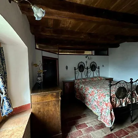Dossena Dimora Storica Al Conte Tomaselli Lodge