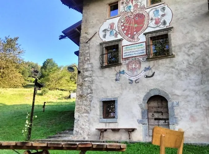 Dossena Dimora Storica Al Conte Tomaselli Lodge Madonna della Costa