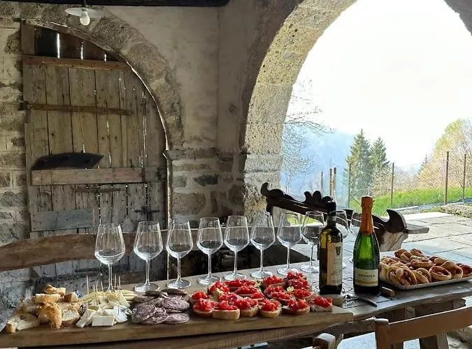 Lodge Dossena Dimora Storica Al Conte Tomaselli *