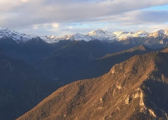 Dossena Dimora Storica Al Conte Tomaselli Lodge